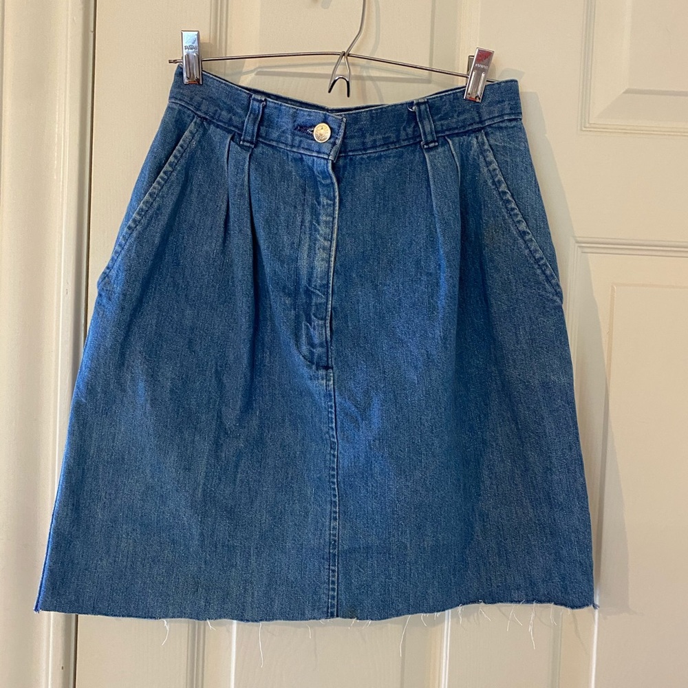 Cropped denim vintage skirt